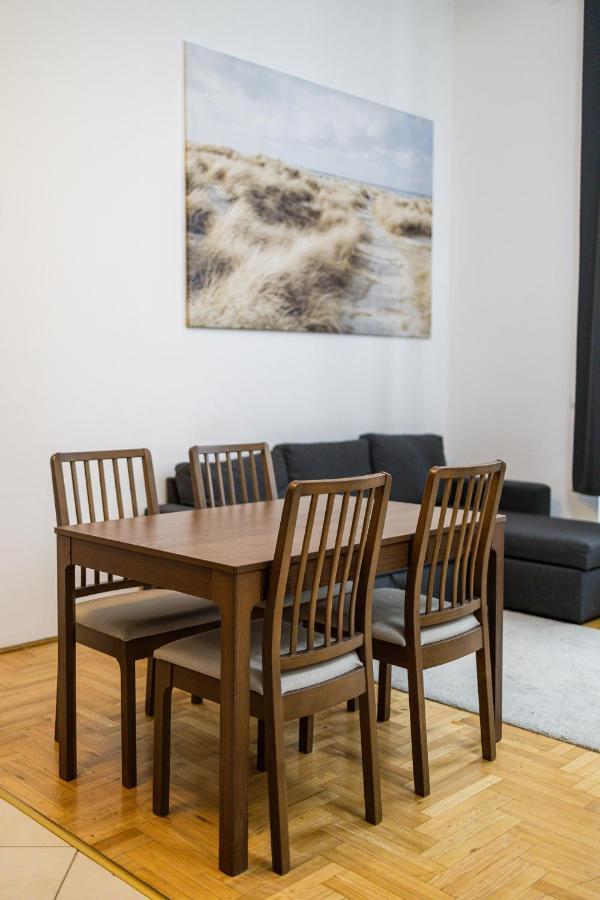Cosy 1 Bedroom Apartment In Gozsdu Court Budapest Exterior photo